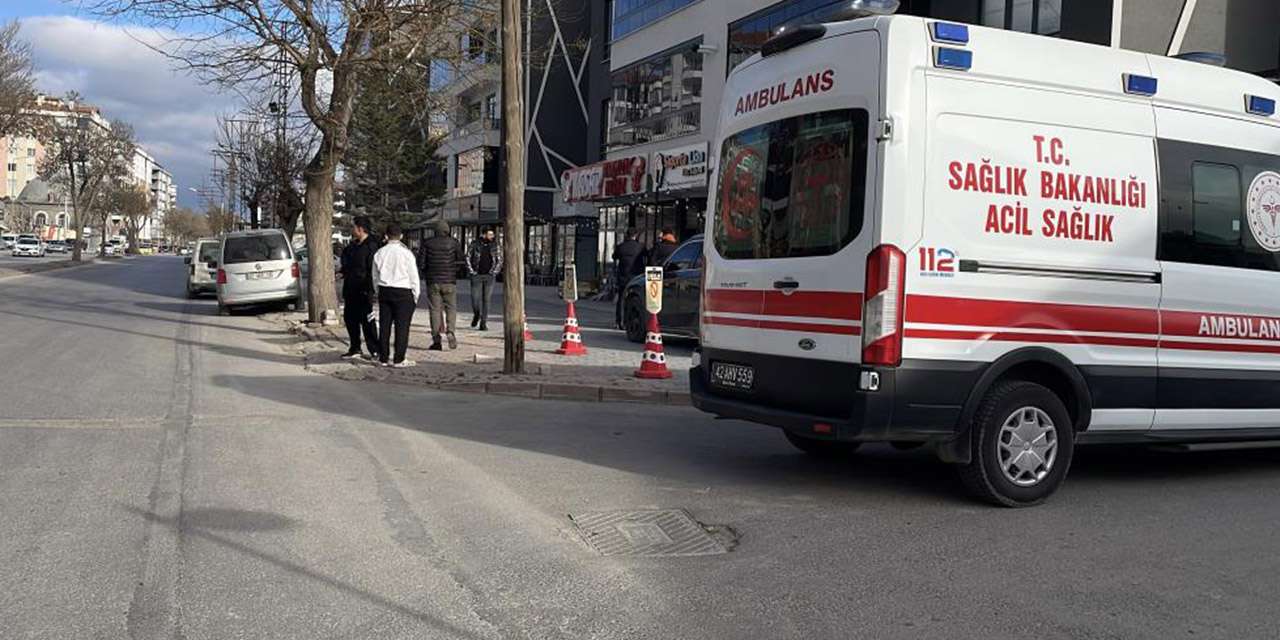 Kiracı, dükkan sahibini göğsünden bıçakladı