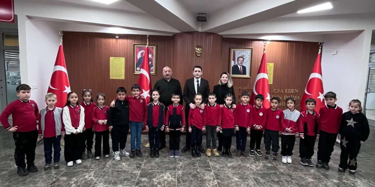 Kaymakam Kayatürk küçük misafirleri ağırladı