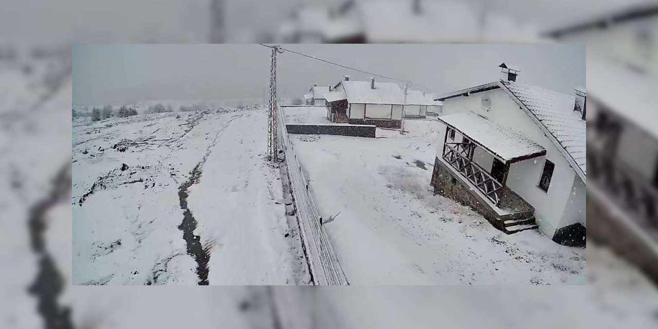 Yaz geldi derken Ankara kar ile uyandı