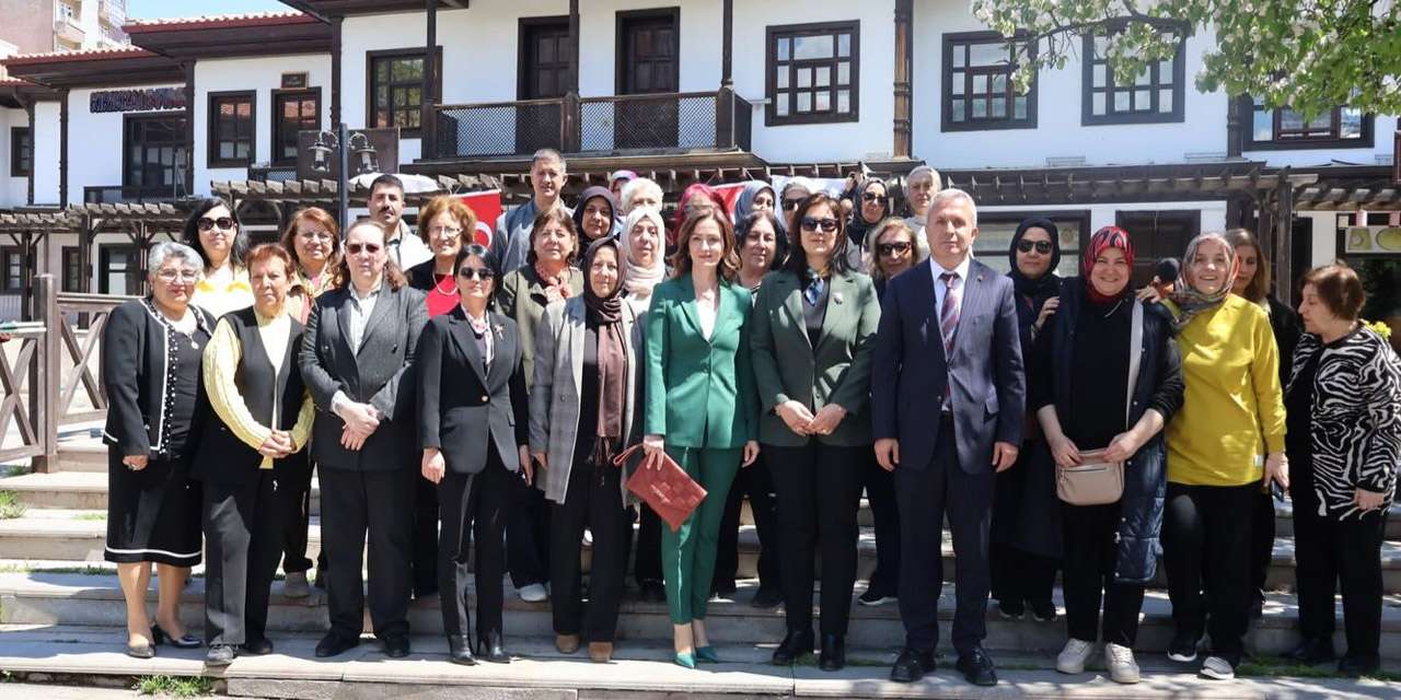 Kırıkkale'de el nakışları kursu başladı!