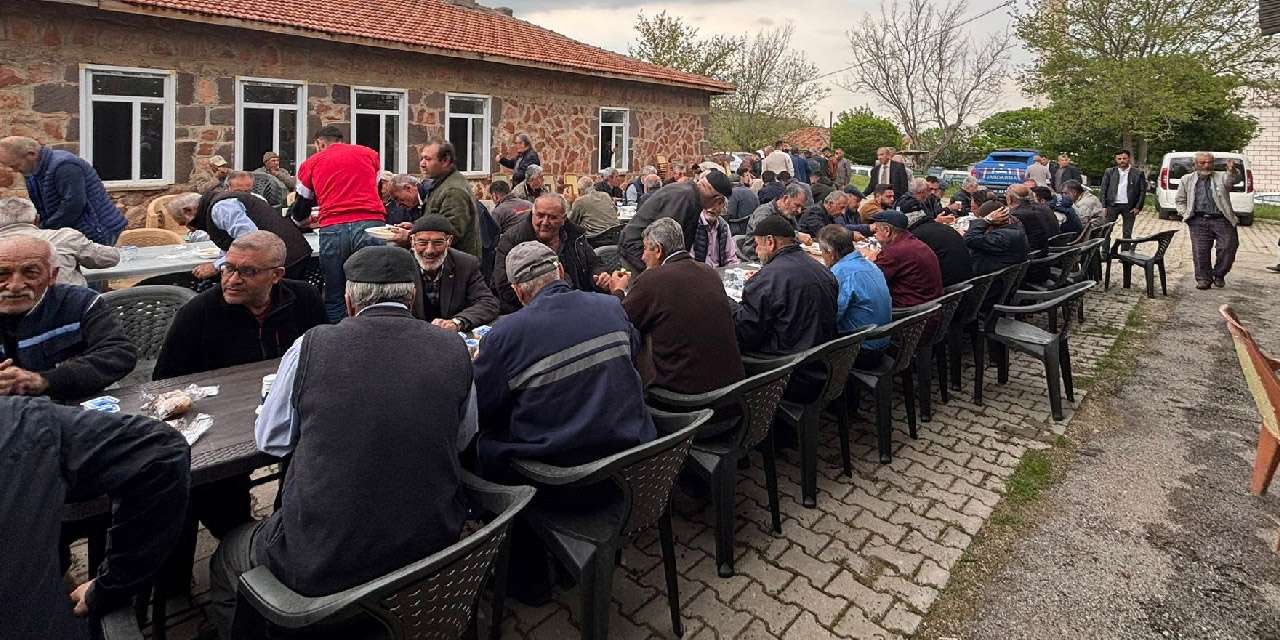 Murat Abalı ve MHP teşkilatı Alcılı Köyü'nde gönüllere dokundu