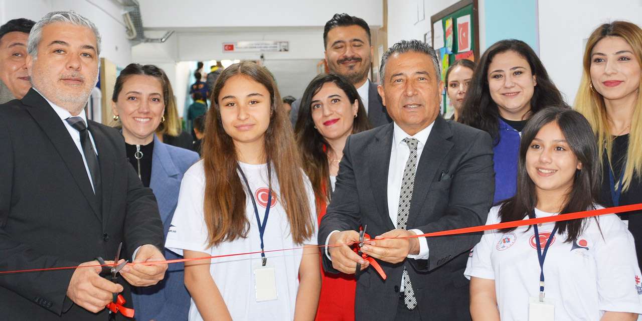 Kırıkkale’de bilim rüzgarı: Millî Eğitim Müdürü Rahmi Güney TÜBİTAK fuarlarının açılışını yaptı!