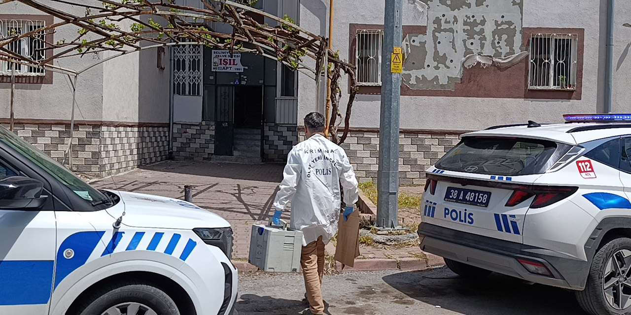 52 yaşındaki adam evinde vurulmuş halde ölü bulundu