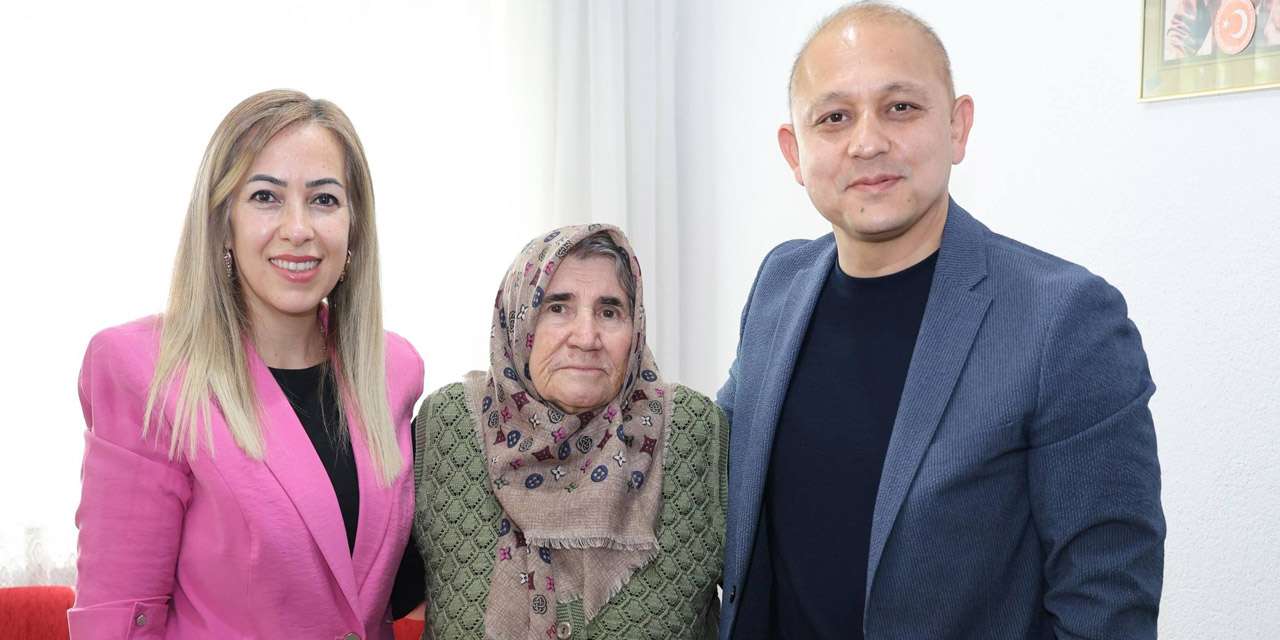 Bu ziyaret yürek dağladı! Belediye Başkanı Önal'dan şehit emanetlerine bayram ziyareti
