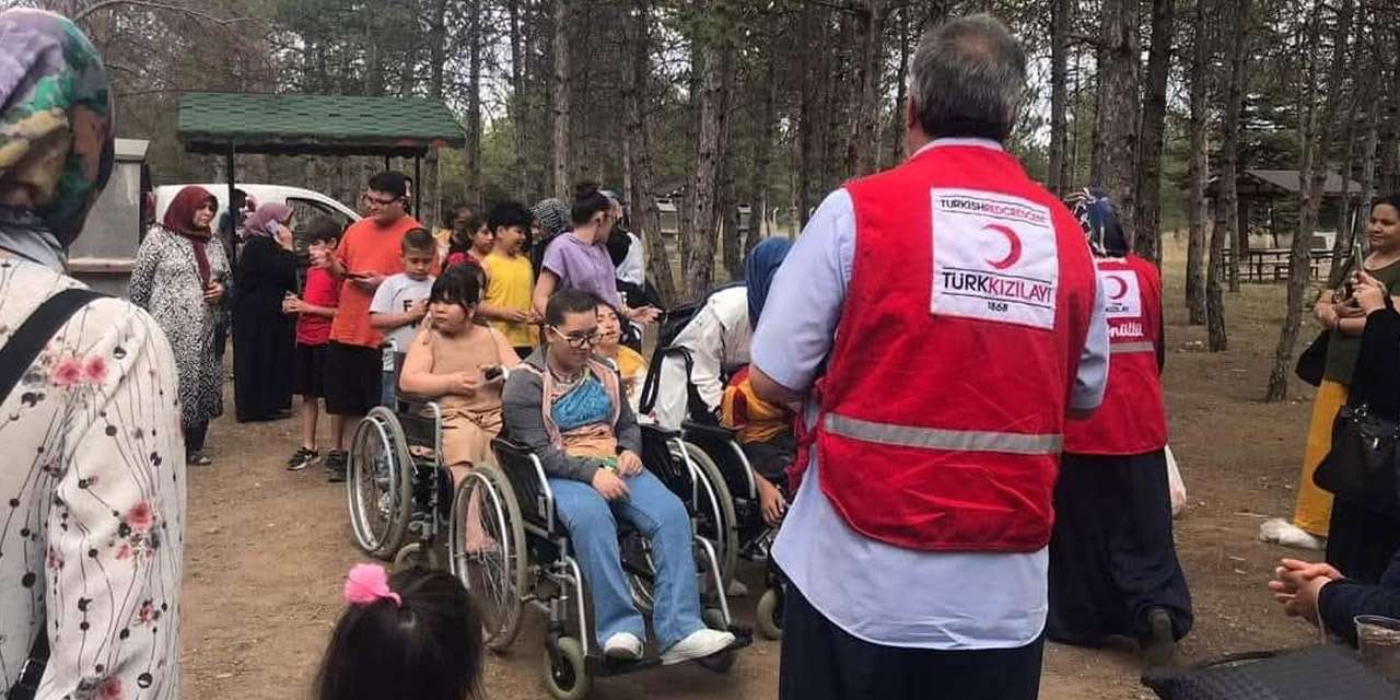 Tam 81 ilde örnek oldu: Kırıkkale Kızılay'dan 100 aileye engel tanımayan destek!