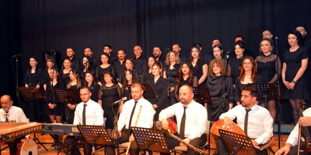Kırıkkale'de kültür sanat rüzgarı: Kırıkkale Belediyesi Türk Halk Müziği Korosu sahne alıyor!