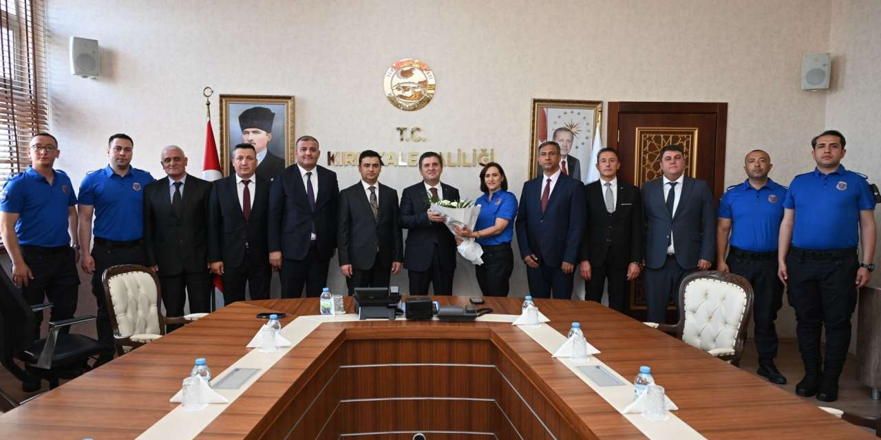 Protokol kapısı bu kez onlar için açıldı! Kırıkkale Valisi Sarıibrahim kapıda karşıladı