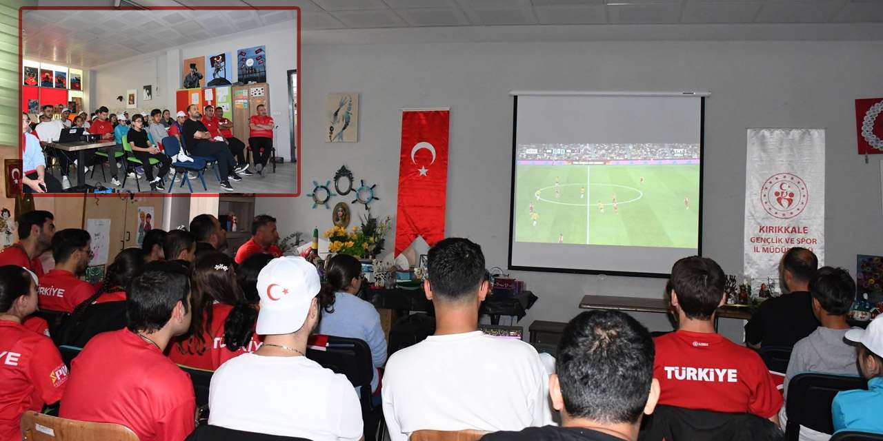 Müdürlük kapılarını açtı: Kırıkkaleli gençler milli maç için tek yürek oldu