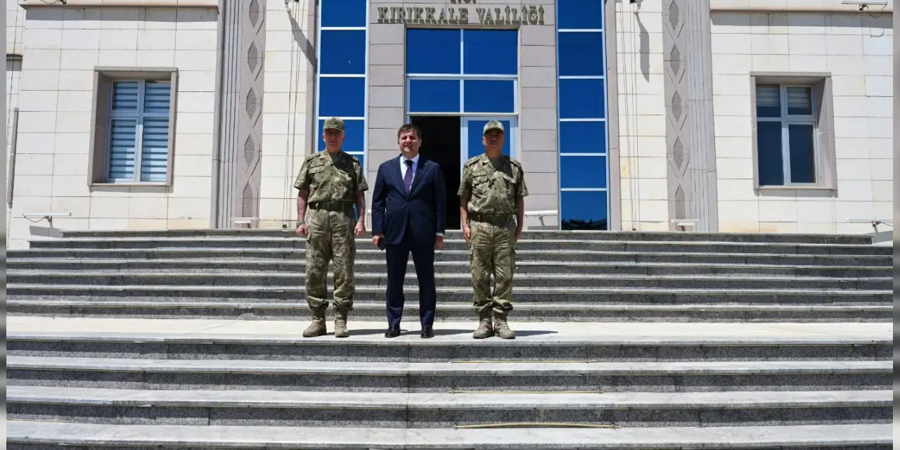 Kırıkkale Valiliğinde kritik kabul: 2 general birden Kırıkkale'de ağırlandı