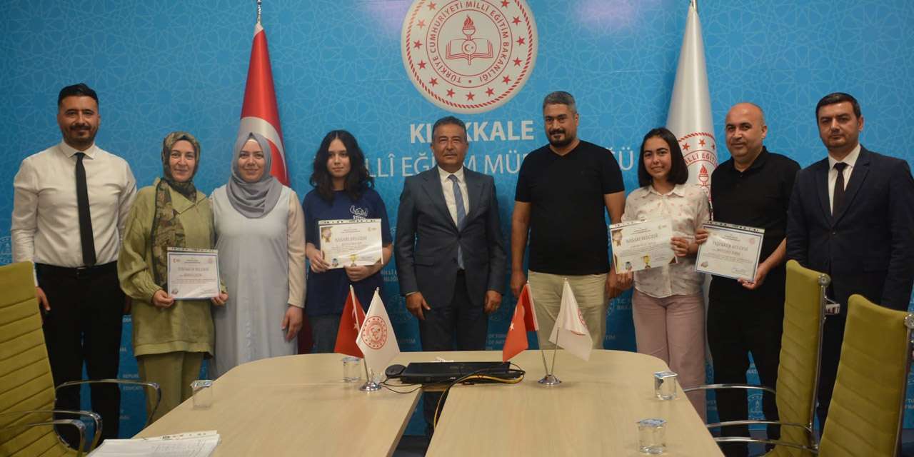 Kırıkkale'de Maarif Modeli meyvelerini veriyor: Gençler ekranı bıraktı, kitaba sarıldı