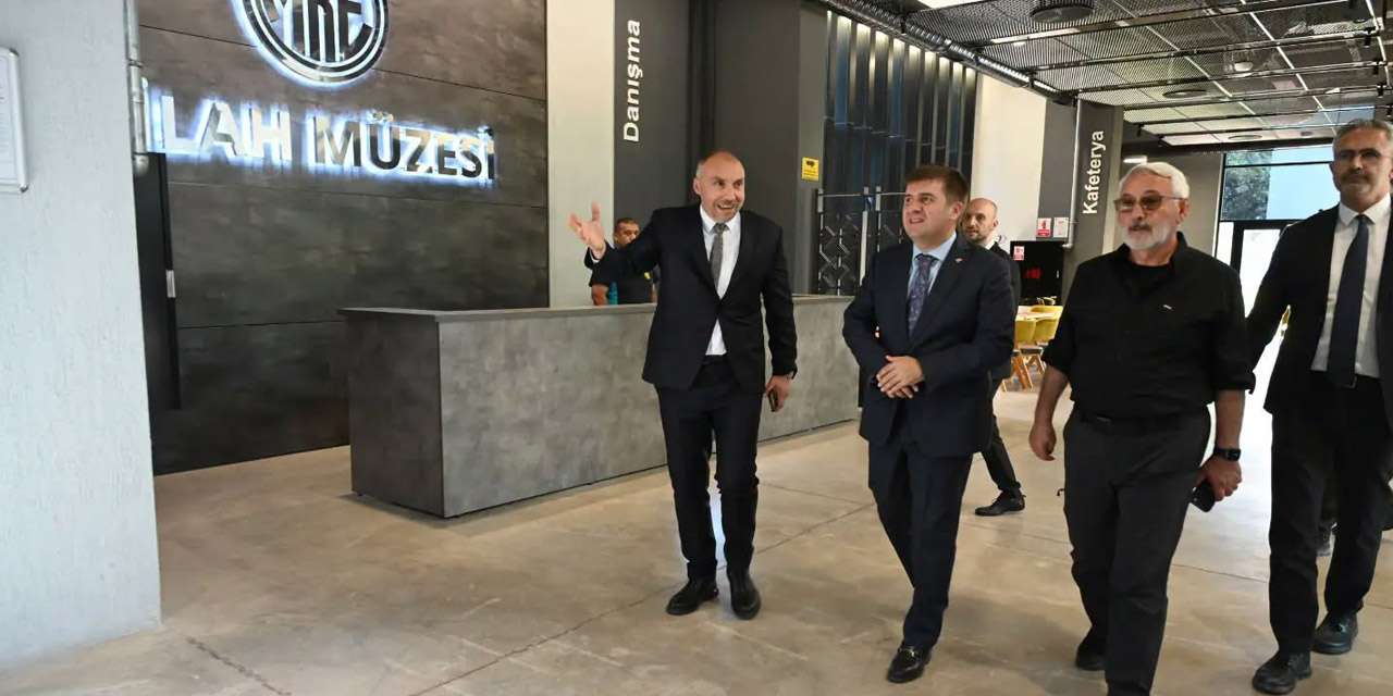 Cumhuriyetin çelik hafızası: Kırıkkale Valisi ve Genel Müdürün incelediği asırlık sır!