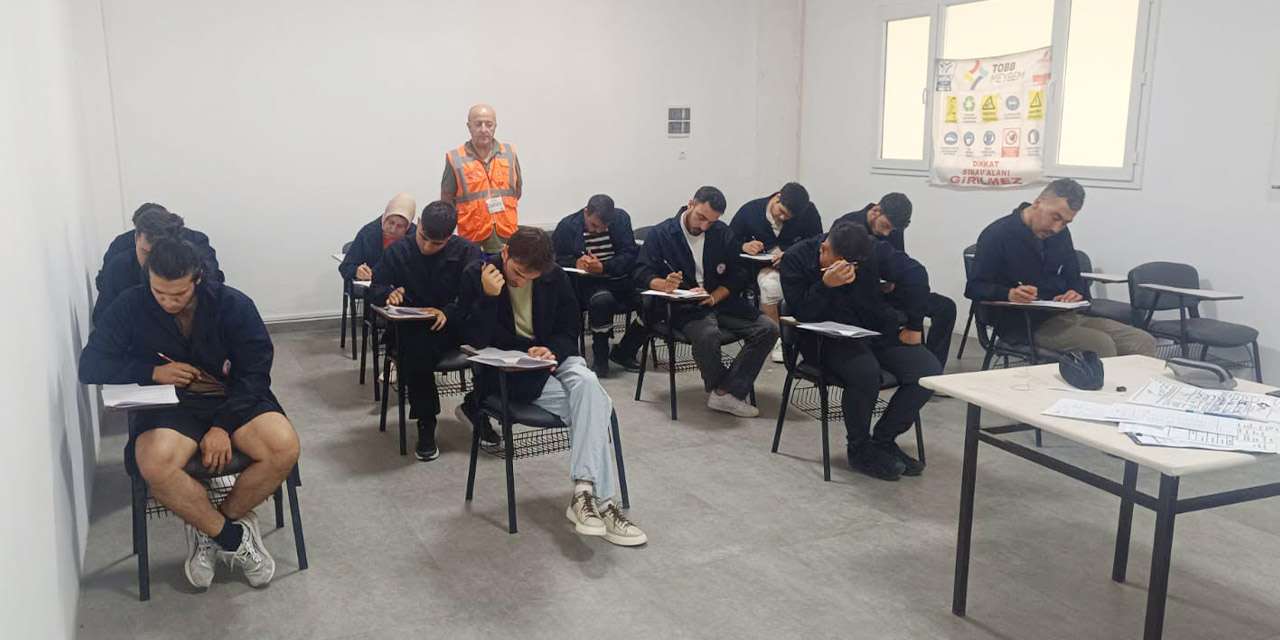 Kırıkkale TSO’da kritik sınav: NC/CNC tezgah işçileri belgeleri için ter döktü!