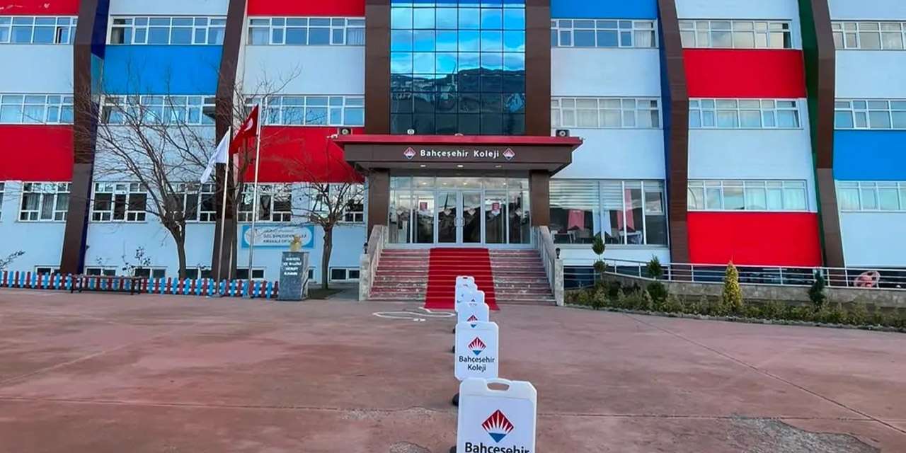 YKS 2026'da Kırıkkale'ye büyük gurur: Bahçeşehir Koleji'nden yüzde 98,92'lik rekor yerleşme