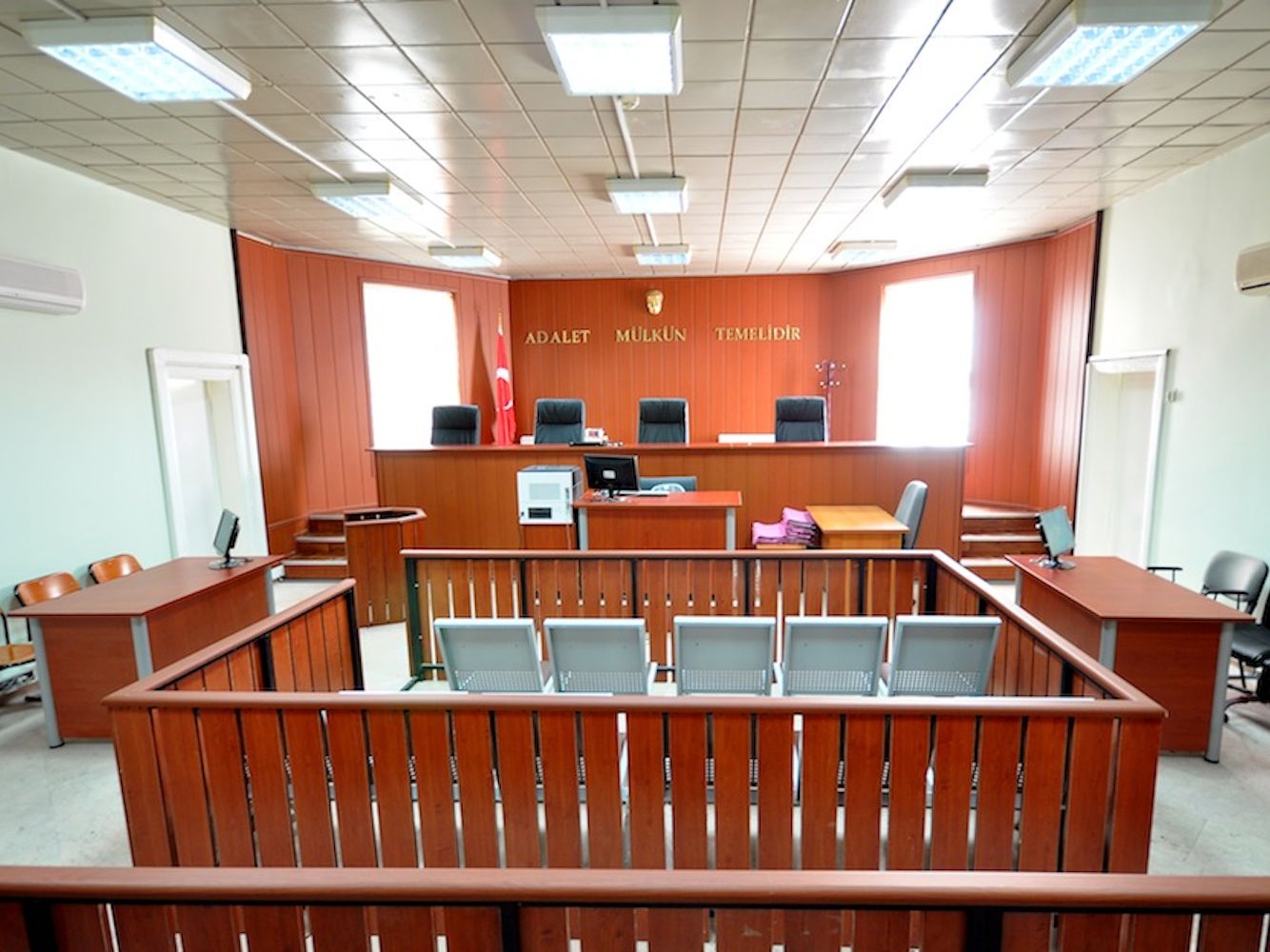 5 sanığa yargılama kararı