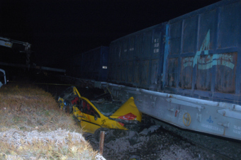 Kütahya'da yük treni otomobile çarptı: 4 ölü, 1 yaralı