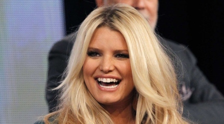 Jessica Simpson Anne Oldu