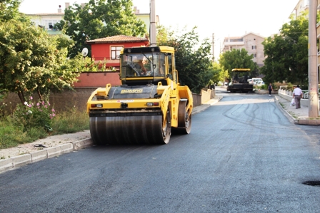 Çankırı'da asfalt çalışmaları sürüyor