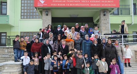 Nezaket Okulları’ndan huzurevi ziyareti