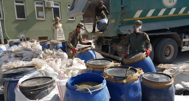 Diyarbakır’da 4 ton 710 kilogram esrar maddesi ele geçirildi