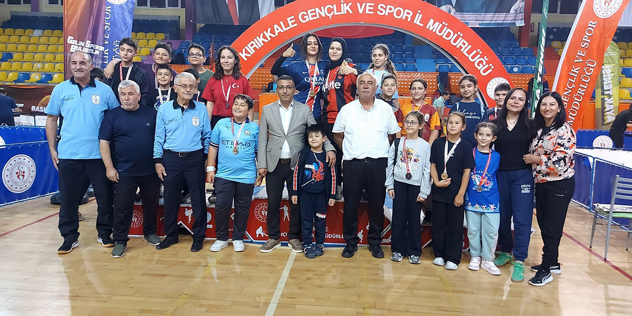 1-002.jpg