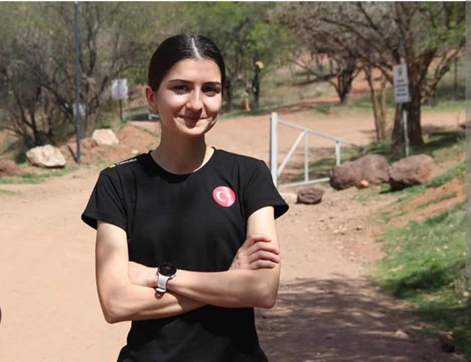 pelin2.jpg