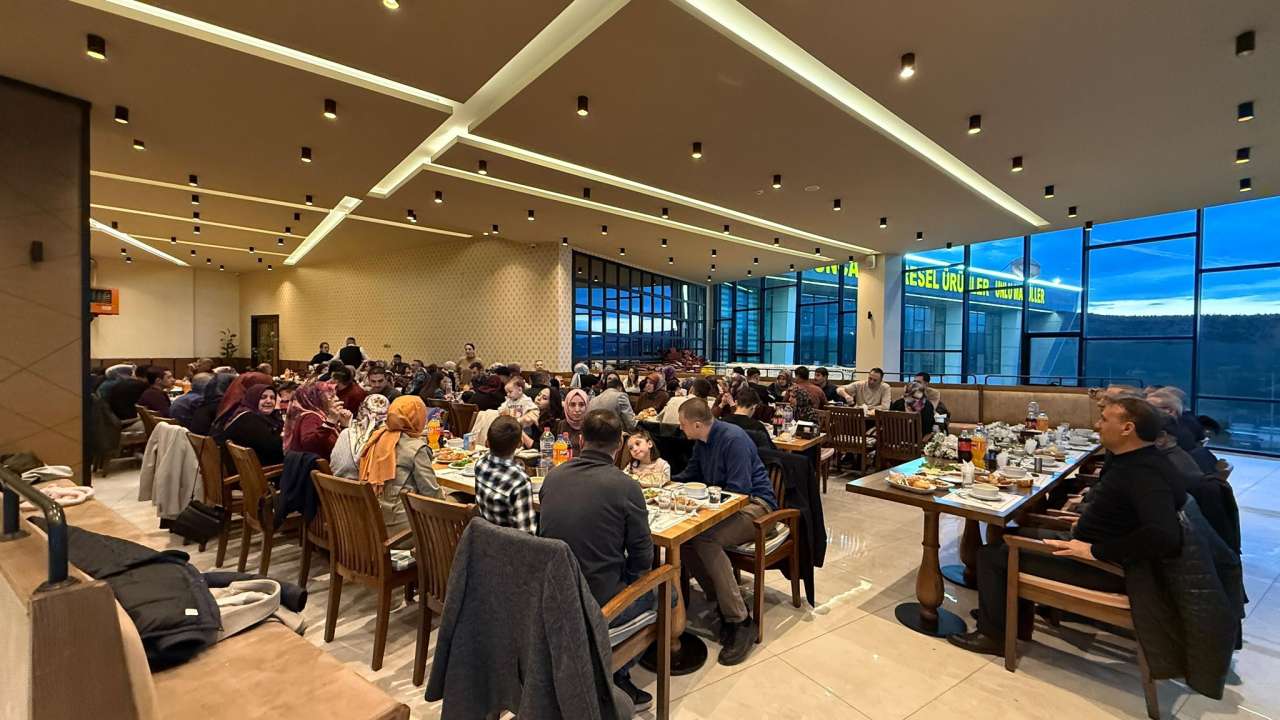 642767527-2922807607924238-2072824434962935439-n