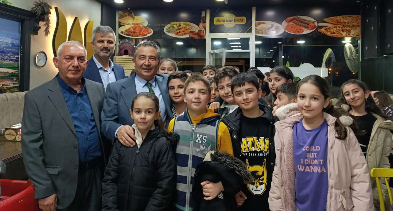 tupras-ortaokulu-iftar-sofrasinda-bulustu