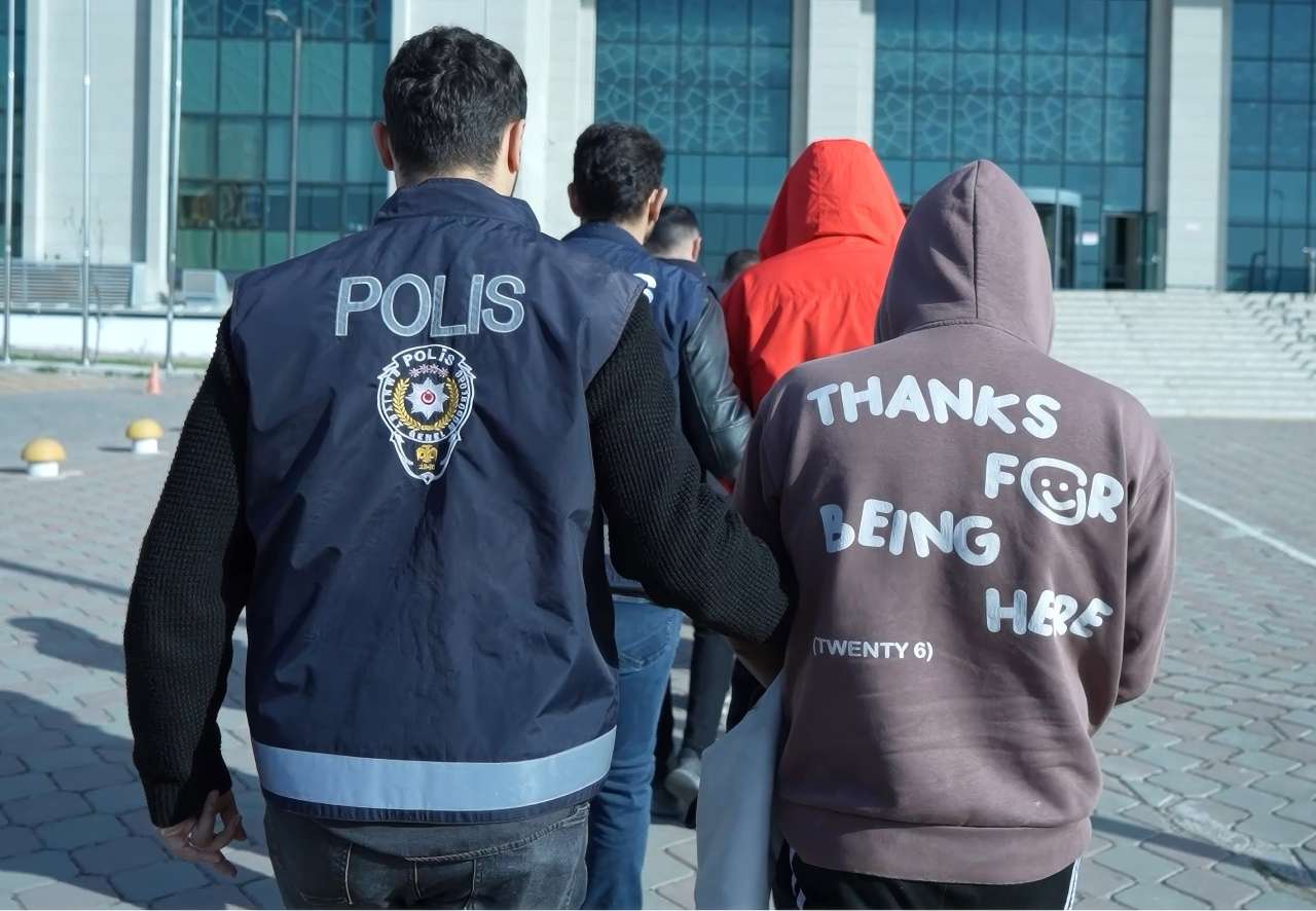 1-milyar-bahis-vurgunu