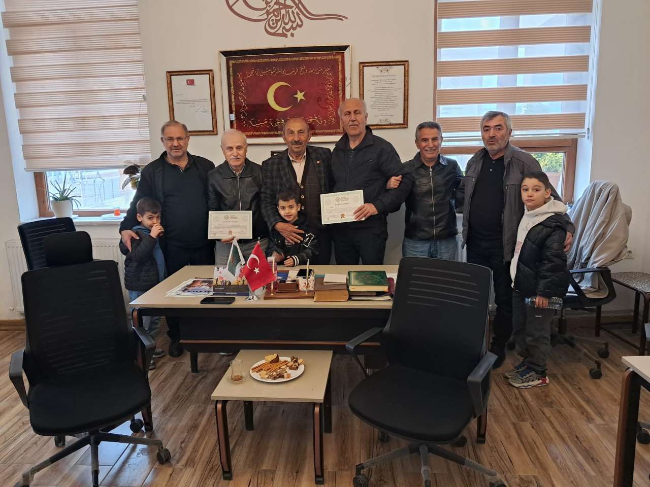 islami-degerler-kulliyesi-erzurumlu-heyet