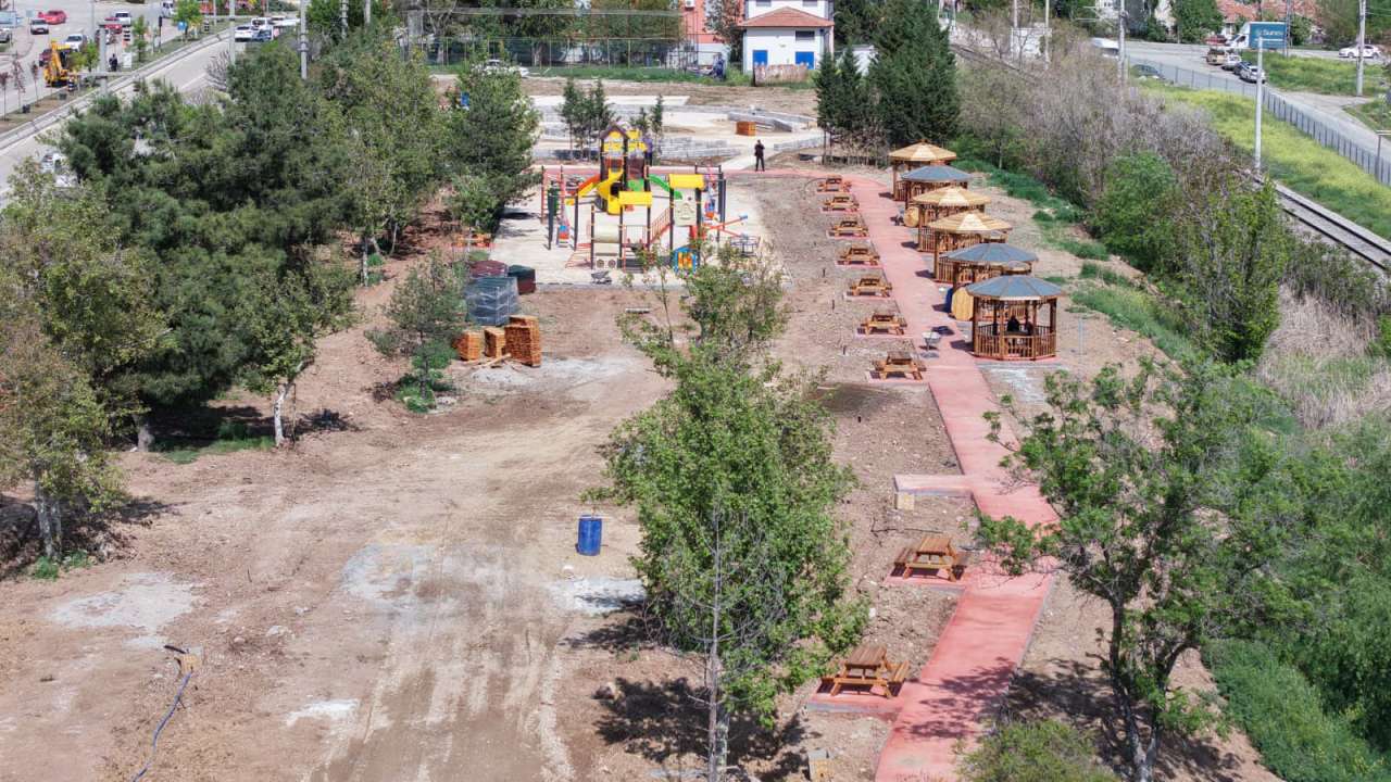 alparslan-turkes-bulvari-park-yenileme