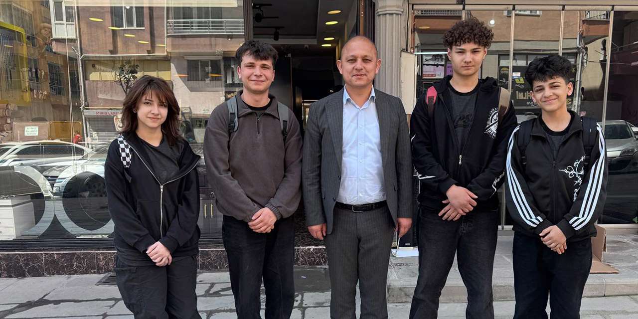 hurriyet-caddesi-esnaf-bulusmasi