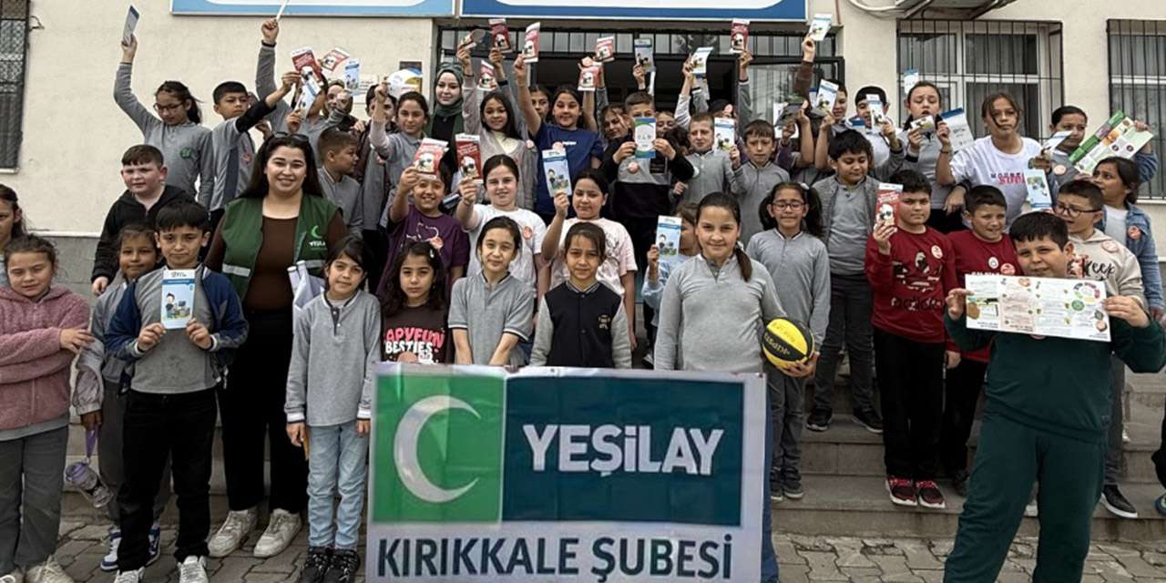 kirikkale-yesilay-gonulluleri-ekip-calismasi