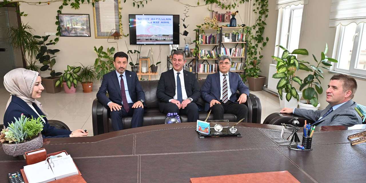 vali-makas-imam-hatip-lisesi-sinif-ziyareti
