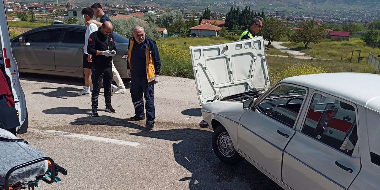 kirikkale-belediyesi-itfaiye-ekipleri-kaza-mudahale