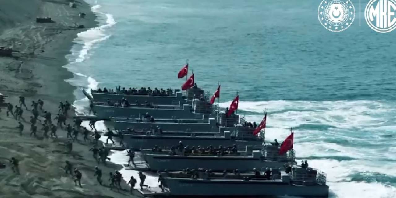 mke-denizhan-76-62mm-deniz-topu-mavi-vatan