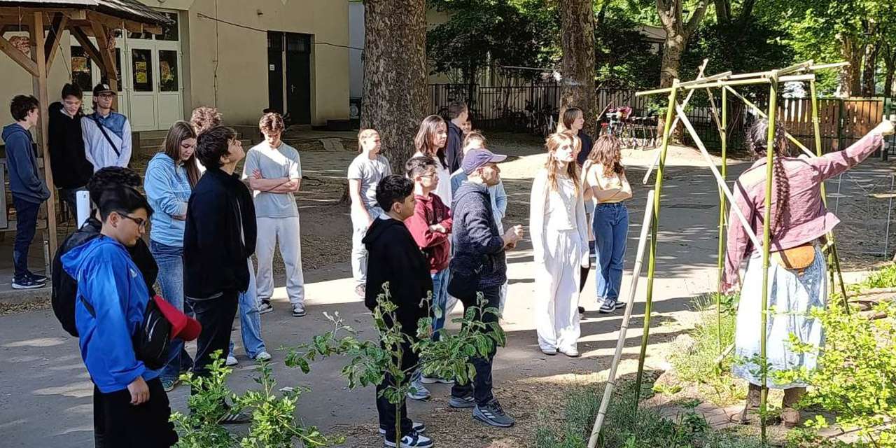 ahmet-sumer-ortaokulu-macaristan-egitim-faaliyeti-jpeg1