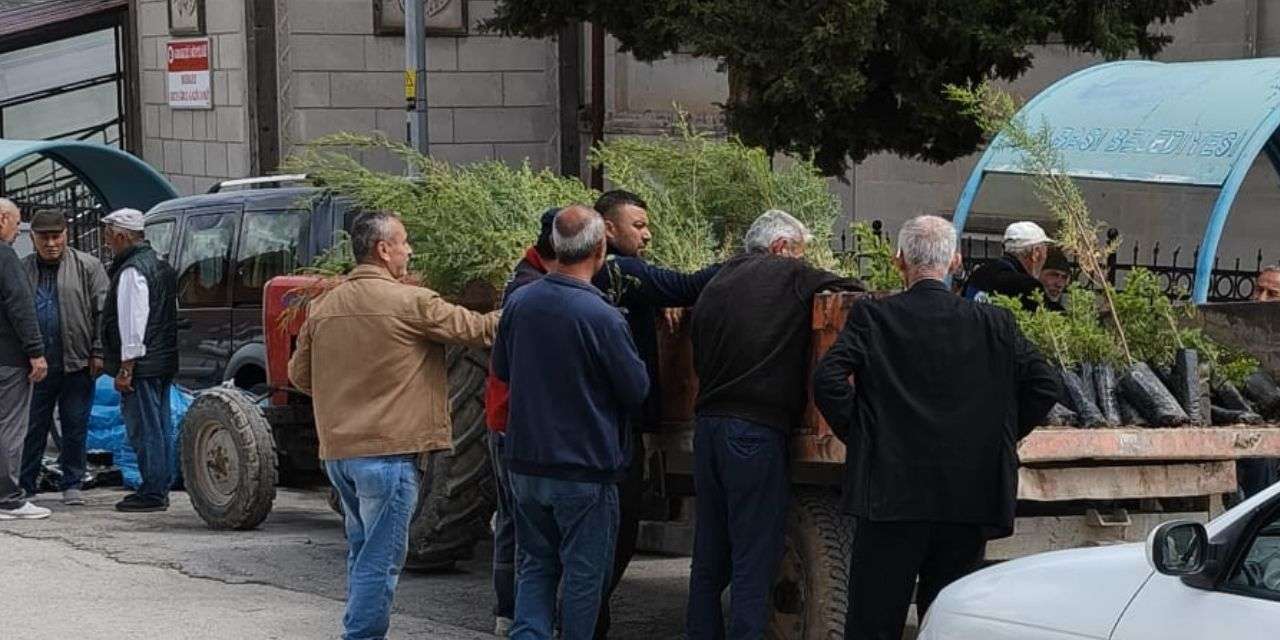 karakecili-belediye-baskani-huseyin-ozcelik-yesil-alan-1