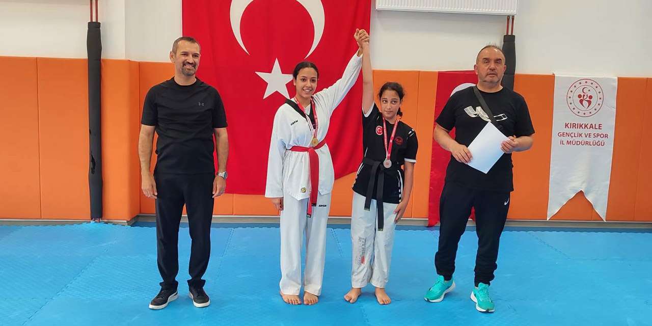 gelecegin-sporculari-taekwondo-tatami-mucadelesi