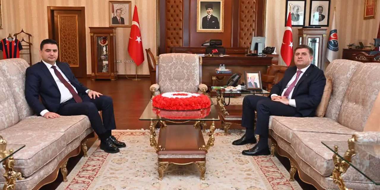 vali-h-engin-sariibrahim-akin-cetin-valilik-kabul