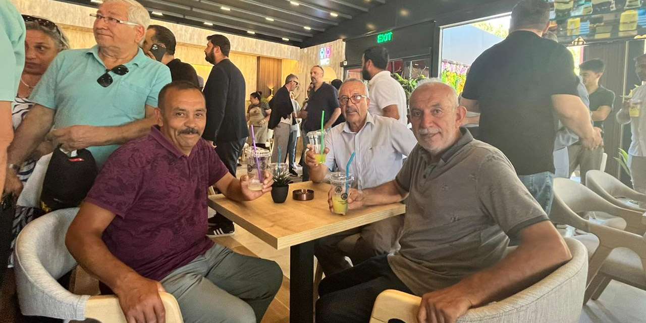 kirikkale-cumhuriyet-meydani-ata-kafe-bahce3