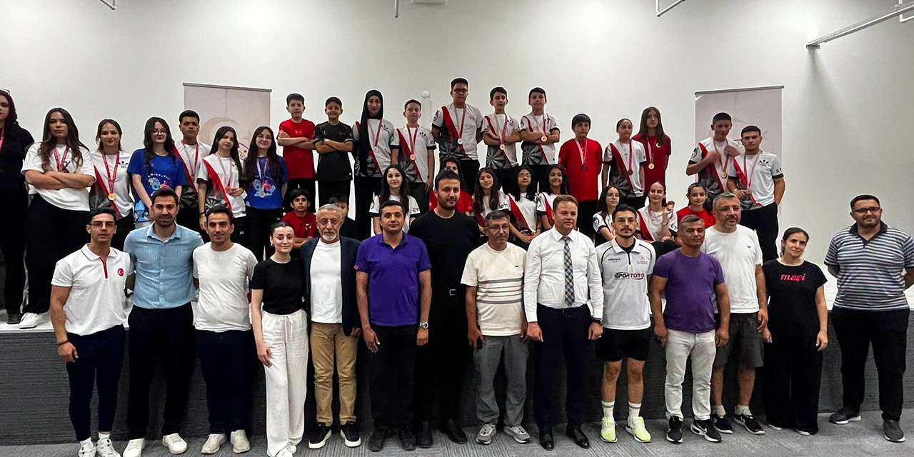 genclik-ve-spor-il-muduru-hamza-gunes