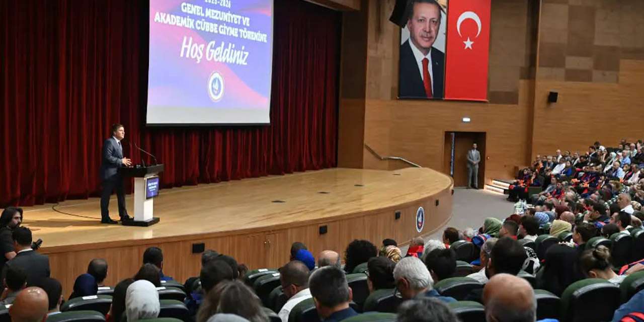 profesor-ve-docent-binis-giyme-merasimi-kirikkale