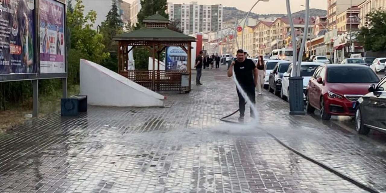 yahsihan-belediyesi-temizlik-isleri-sahada